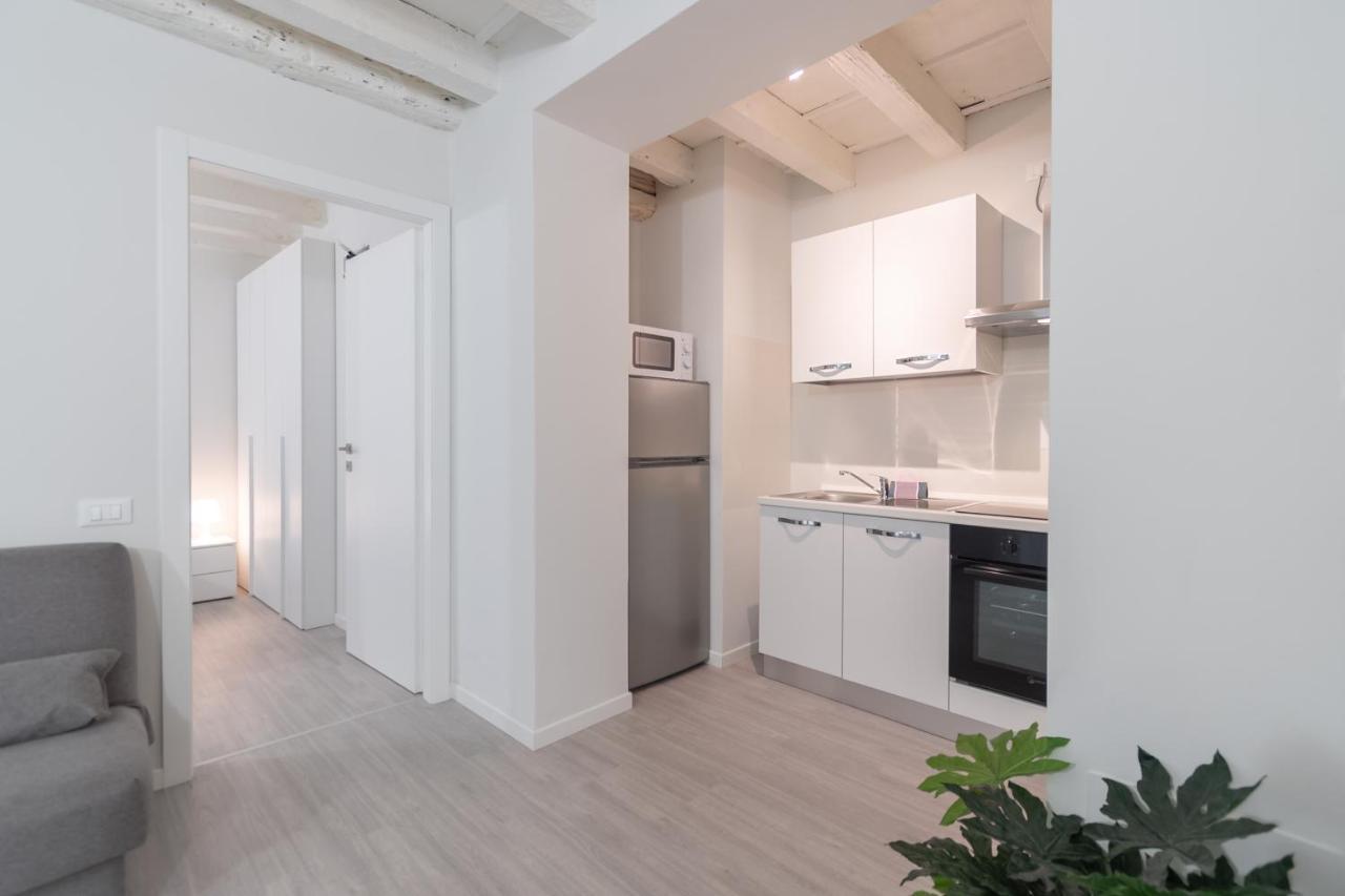 Palazzetto Vittoria - F&L Apartment Брешия Экстерьер фото
