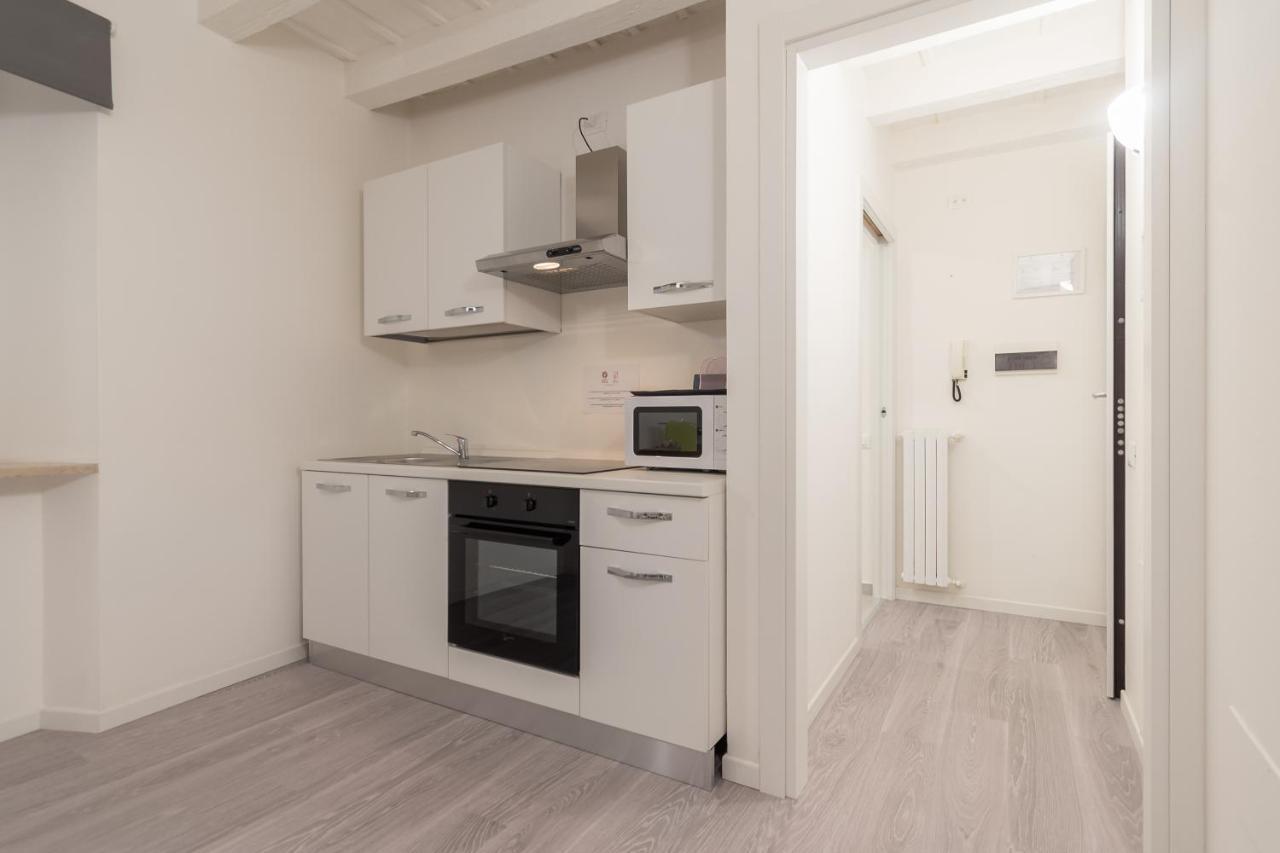 Palazzetto Vittoria - F&L Apartment Брешия Экстерьер фото